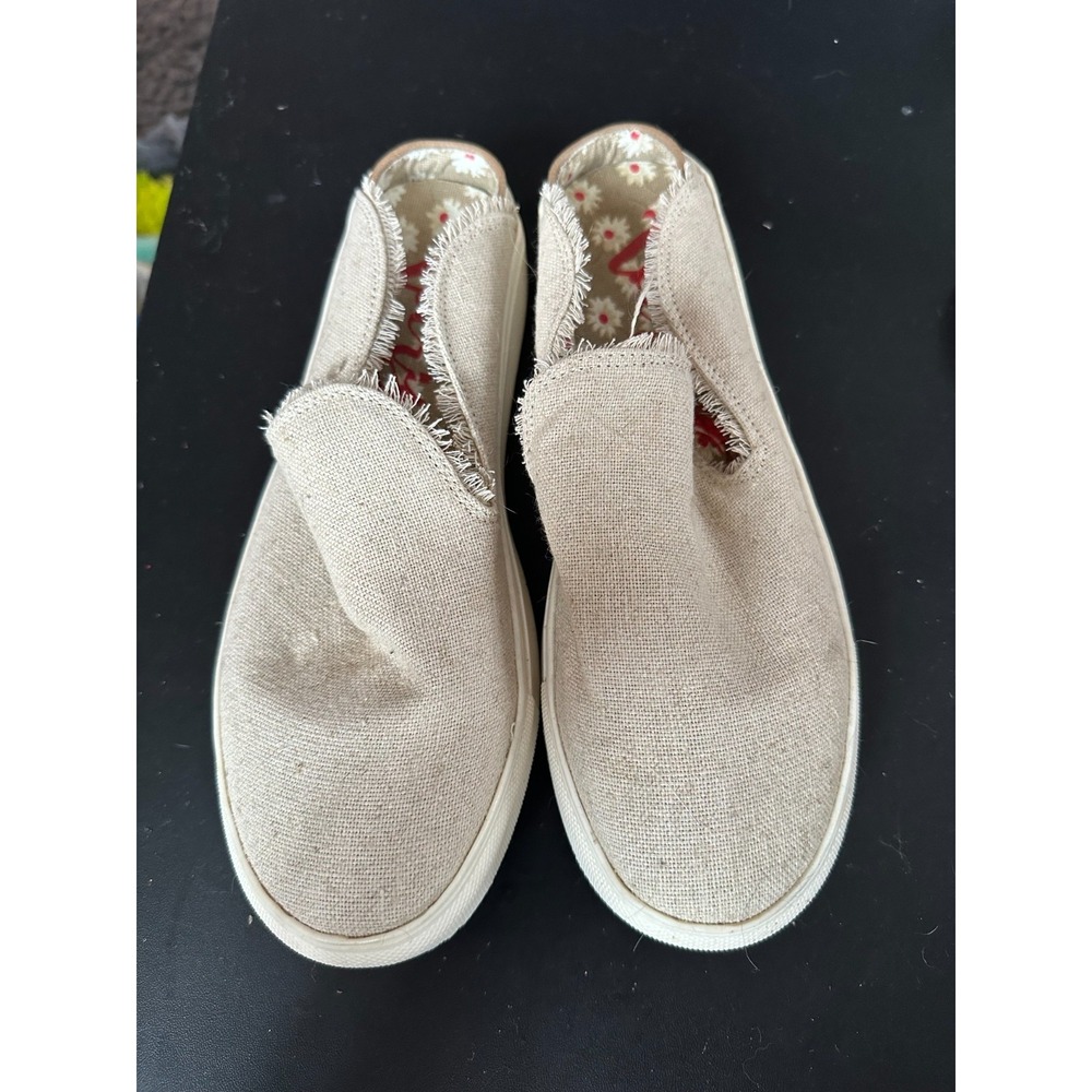 Very G Beige Linen Slip On Clogs in 7.5 NWOB